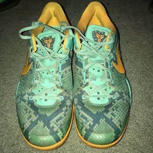 kobe 8 basketball shoes